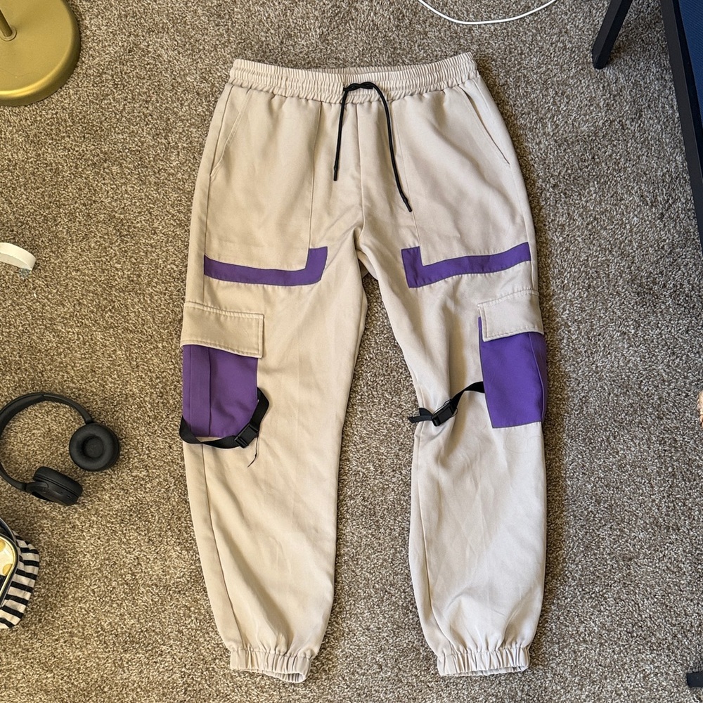 SHEIN Men's Cargo Pants with Beige and Purple Accents